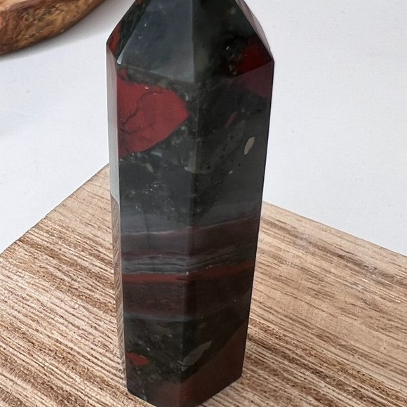 Rare African Bloodstone Tower | African Bloodstone Point | Gemstone Gem Tower - Picture 5 of 9